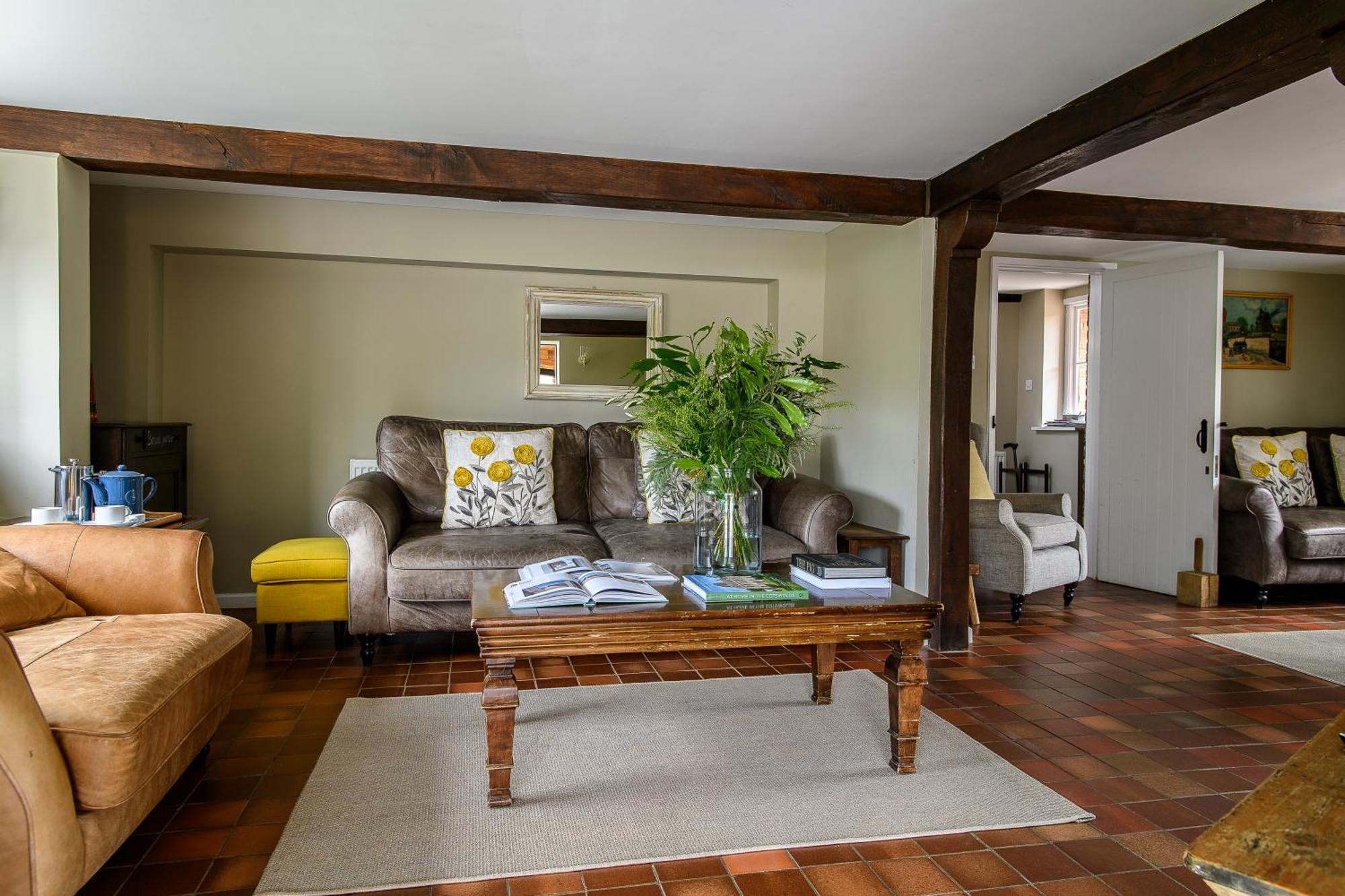 Vineyard Oast Sleeps 25 Villa Wavehorne ภายนอก รูปภาพ